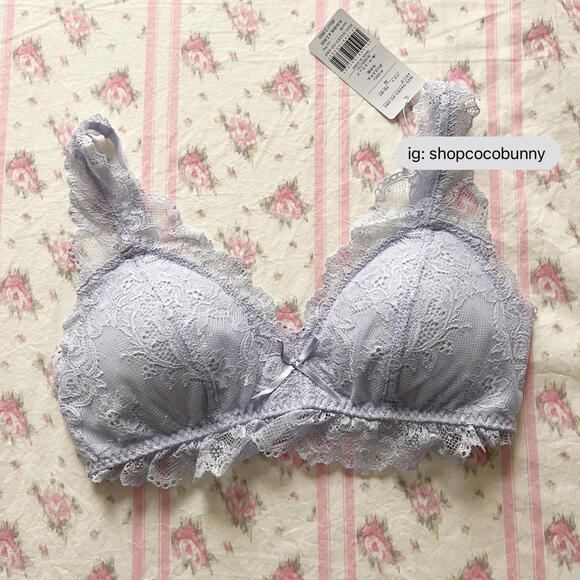 japanese brand lace purple bralette and briefs set - Picture 8 of 8